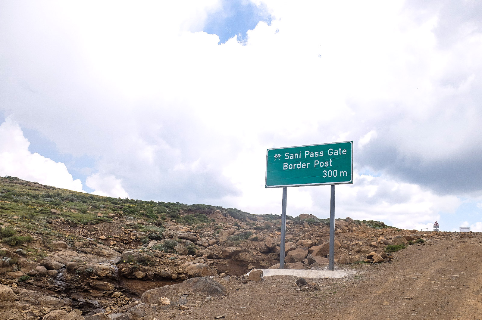 Sani Pass Boarder